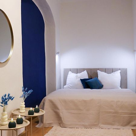 Yr Apartment Im Stadtzentrum - Billardtisch - Parkplatz - 140Qm 包岑 外观 照片