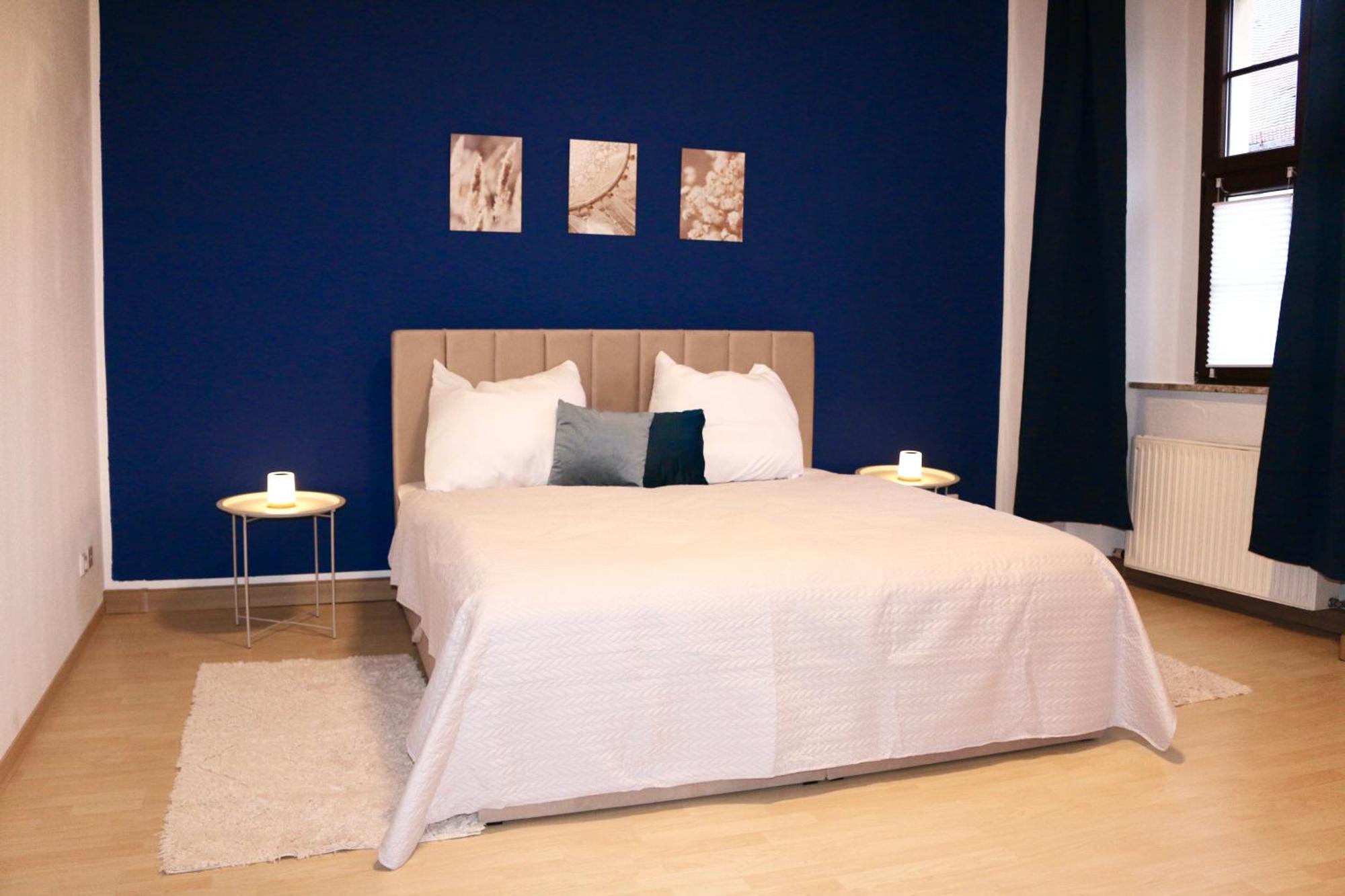 Yr Apartment Im Stadtzentrum - Billardtisch - Parkplatz - 140Qm 包岑 外观 照片