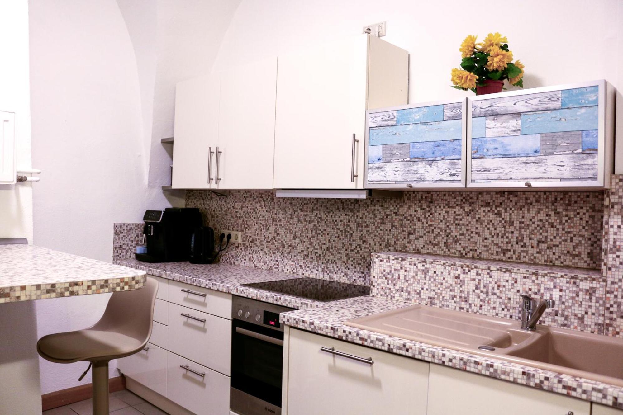 Yr Apartment Im Stadtzentrum - Billardtisch - Parkplatz - 140Qm 包岑 外观 照片