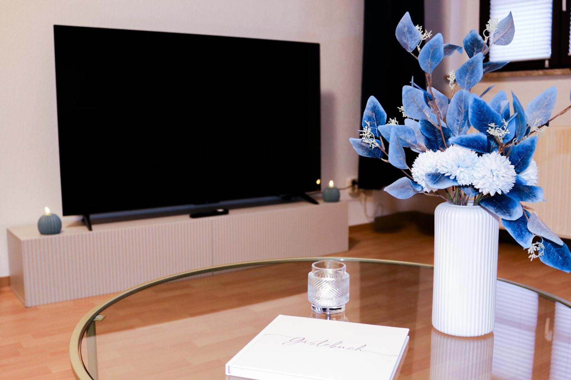 Yr Apartment Im Stadtzentrum - Billardtisch - Parkplatz - 140Qm 包岑 外观 照片