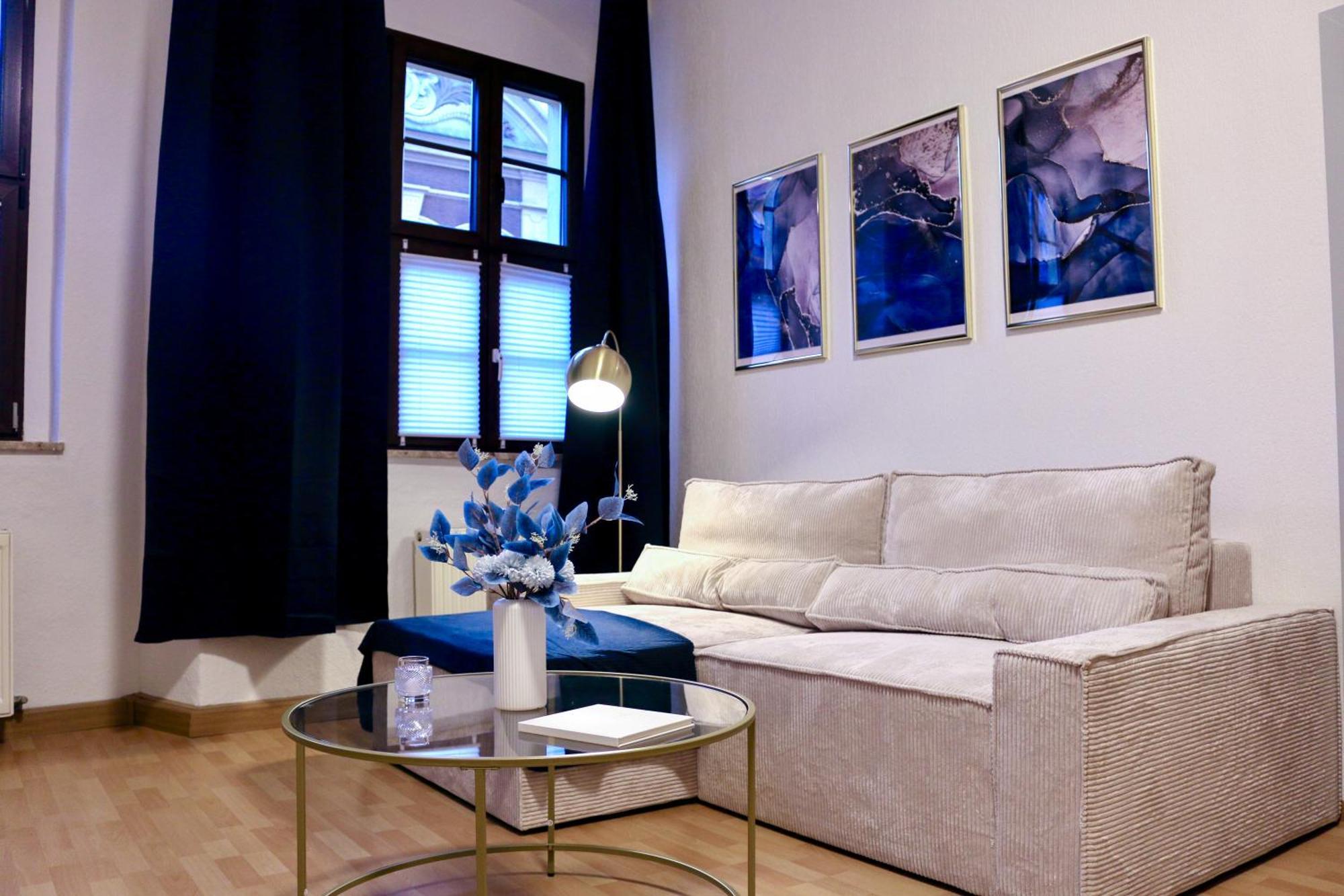 Yr Apartment Im Stadtzentrum - Billardtisch - Parkplatz - 140Qm 包岑 外观 照片