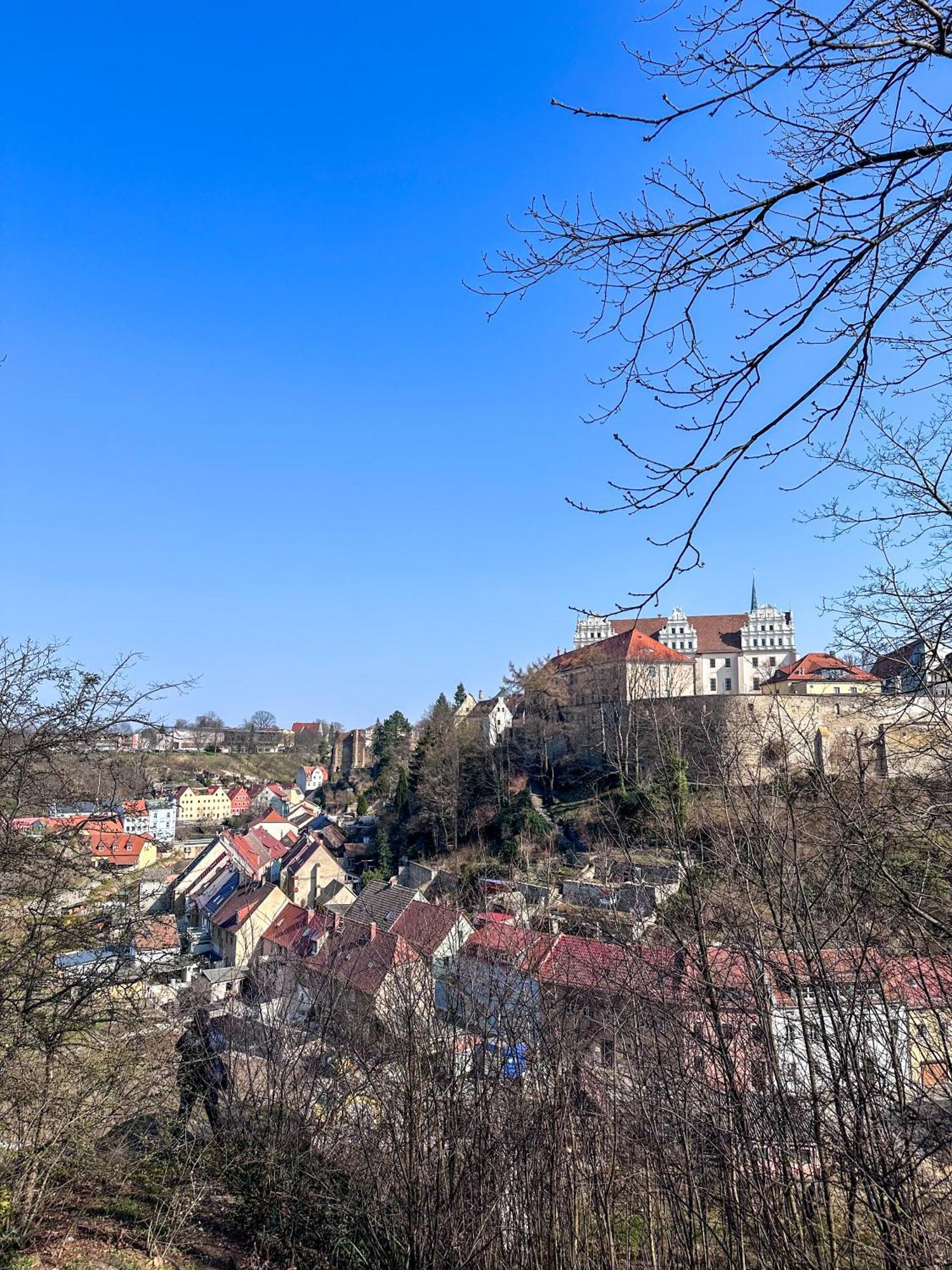 Yr Apartment Im Stadtzentrum - Billardtisch - Parkplatz - 140Qm 包岑 外观 照片